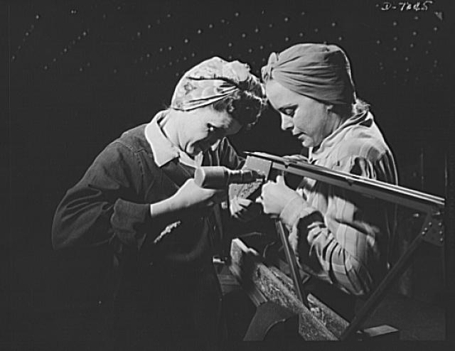 Women aircraft workers, WWII era